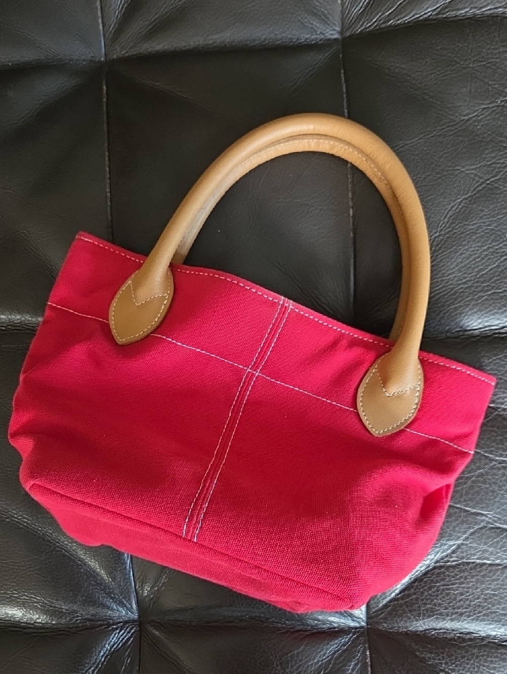 Red Canvas Tote with Tan Handles - Women's Casual Shoulder Bag